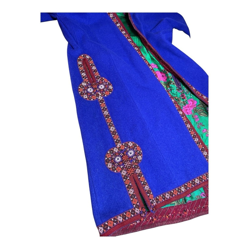 Turkmen Silk Embroidered Coat and Chapan, Antique Kaftan, Kimono, Wool Silk Embr - Picture 2 of 8